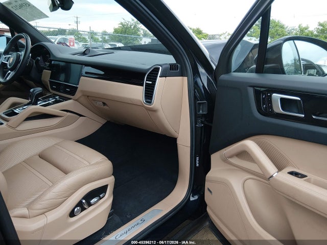 Продажа на аукционе авто 2019 Porsche Cayenne S, vin: WP1AB2AY5KDA61255, номер лота: 45396212