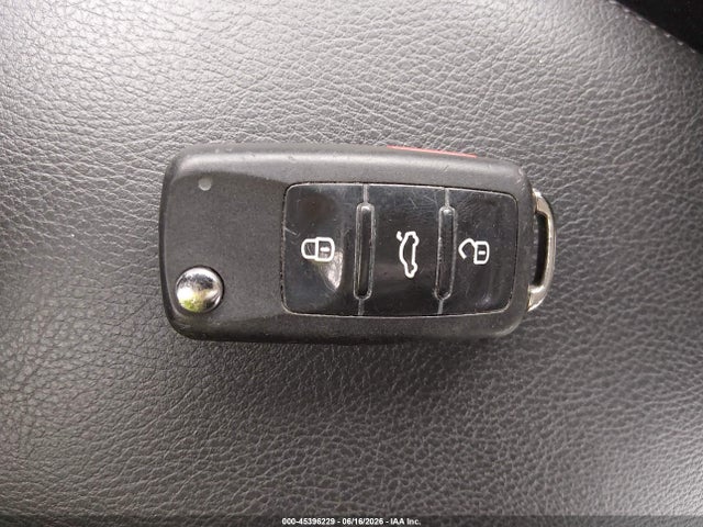 3VW167AJXHM387892 Volkswagen Jetta 1.4t S