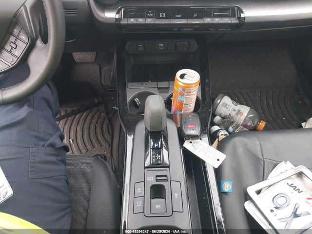 Toyota Prius Le 2026 JTDACAAU9T3071459 Image 11