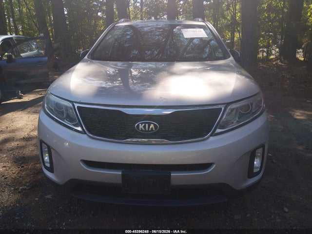 Продажа на аукционе авто 2014 Kia Sorento Lx, vin: 5XYKT4A63EG434425, номер лота: 45396248