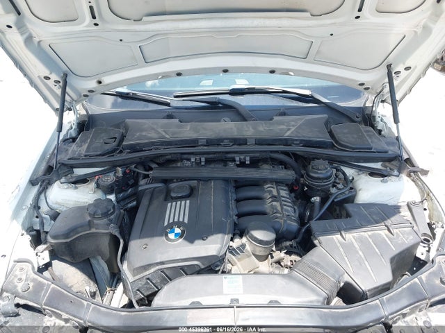 45396261 :رقم المزاد ، WBAPH7G58BNM58714 vin ، 2011 Bmw 328i مزاد بيع