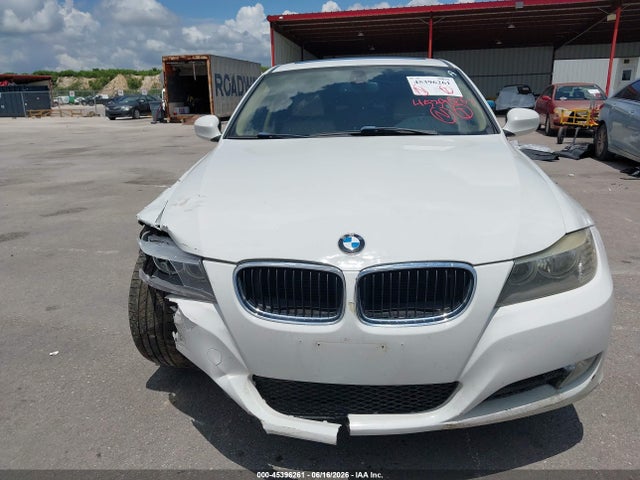 45396261 :رقم المزاد ، WBAPH7G58BNM58714 vin ، 2011 Bmw 328i مزاد بيع