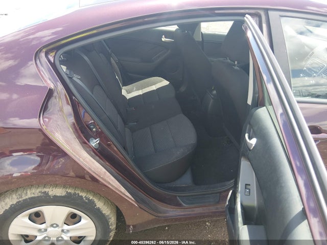 Продаж на аукціоні авто 2018 Kia Forte Lx, vin: 3KPFK4A77JE188208, номер лоту: 45396262
