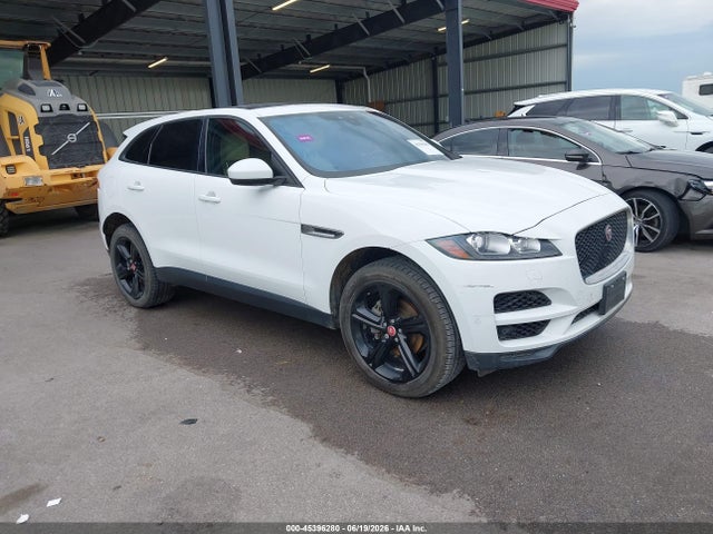 Jaguar F-pace 25t Premium 2018 SADCJ2FX0JA270985 Image 1