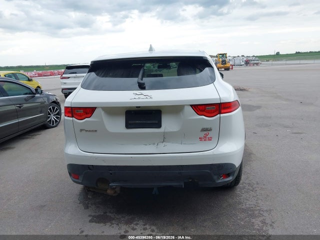 Jaguar F-pace 25t Premium 2018 SADCJ2FX0JA270985 Image 16