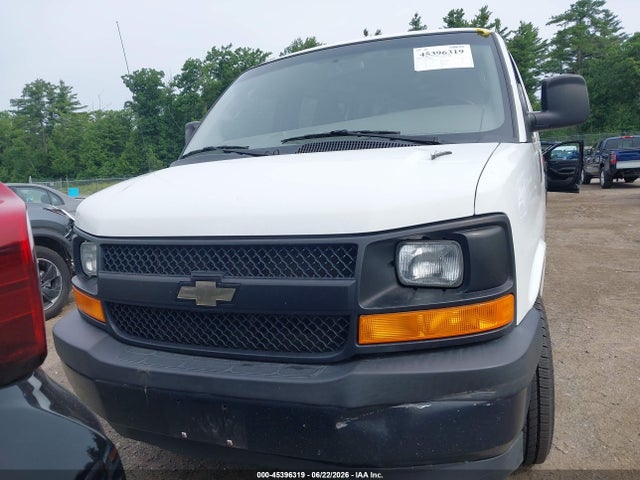 1GCZGHFGXH1168045 Chevrolet Express 3500 Work Van