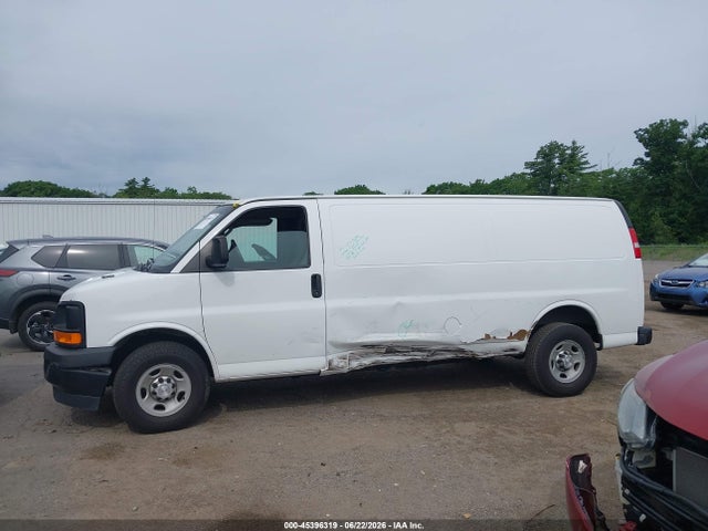 1GCZGHFGXH1168045 Chevrolet Express 3500 Work Van