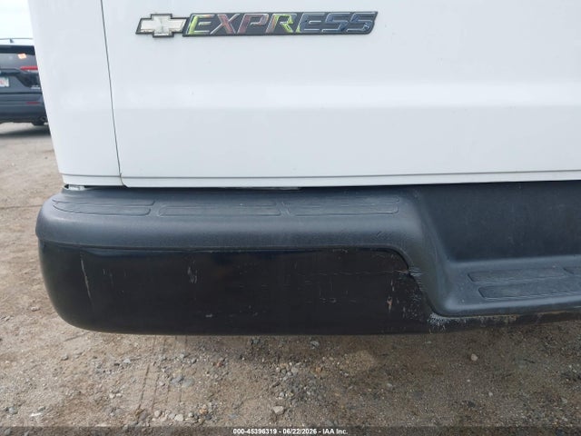 1GCZGHFGXH1168045 Chevrolet Express 3500 Work Van