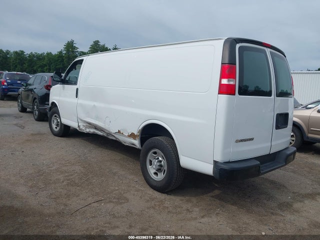 1GCZGHFGXH1168045 Chevrolet Express 3500 Work Van
