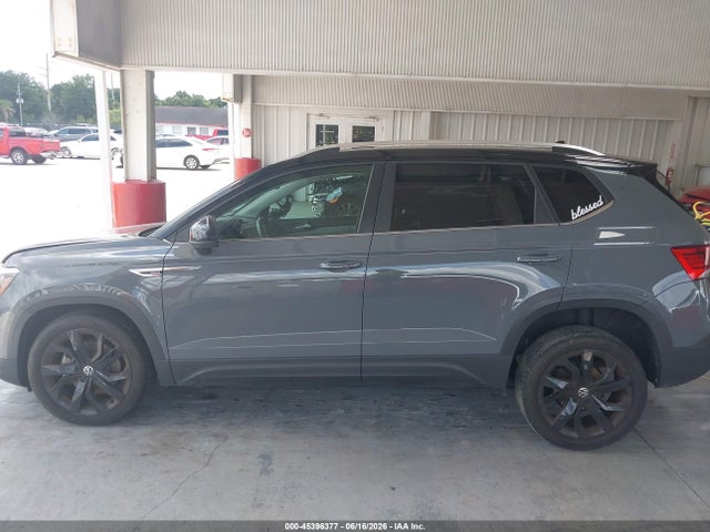 2024 Volkswagen Taos 1.5t Se მანქანა იყიდება აუქციონზე, vin: 3VVEX7B23RM020456, აუქციონის ნომერი: 45396377