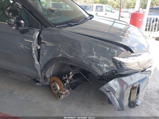 2024 Volkswagen Taos 1.5t Se მანქანა იყიდება აუქციონზე, vin: 3VVEX7B23RM020456, აუქციონის ნომერი: 45396377