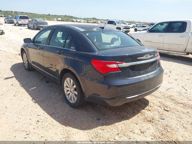 45396384 :رقم المزاد ، 1C3CCBBB7CN283796 vin ، 2012 Chrysler 200 Touring مزاد بيع