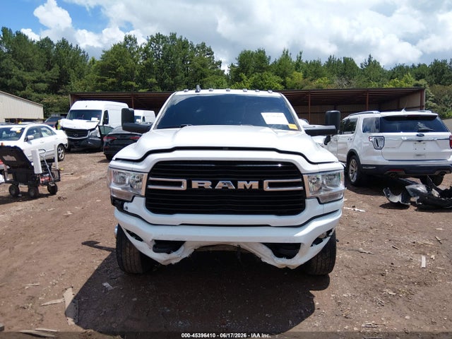 45396410 :رقم المزاد ، 3C63RRHL2LG195466 vin ، 2020 Ram 3500 Big Horn  4x4 8' Box مزاد بيع