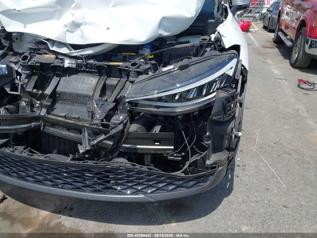 Volkswagen ID.4 PRO 2023 1V2CMPE8XPC011989 Image 6
