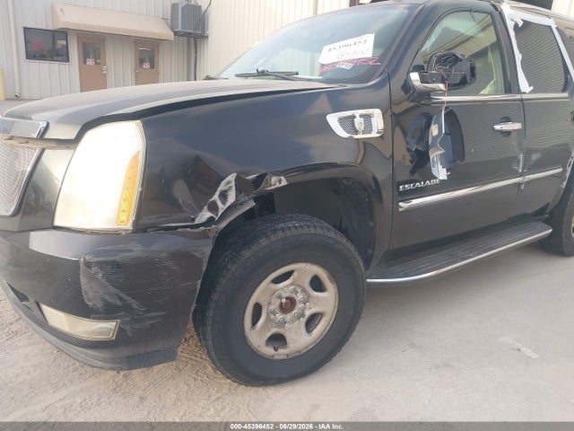 Продажа на аукционе авто 2010 Cadillac Escalade Luxury, vin: 1GYUKBEF0AR122353, номер лота: 45396452