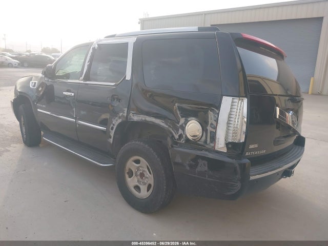 Продажа на аукционе авто 2010 Cadillac Escalade Luxury, vin: 1GYUKBEF0AR122353, номер лота: 45396452