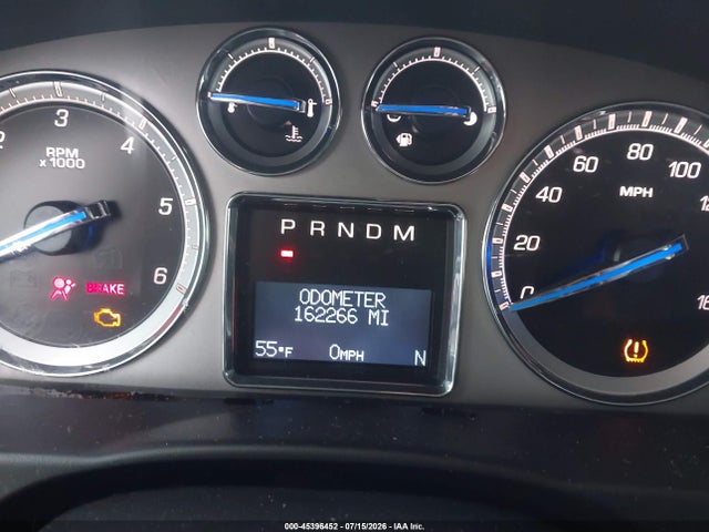 Продажа на аукционе авто 2010 Cadillac Escalade Luxury, vin: 1GYUKBEF0AR122353, номер лота: 45396452