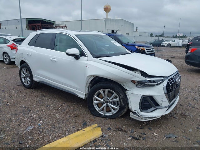 45396525 :رقم المزاد ، WA1DECF32P1055179 vin ، 2023 Audi Q3 Premium 45 Tfsi S Line Quattro Tiptronic مزاد بيع