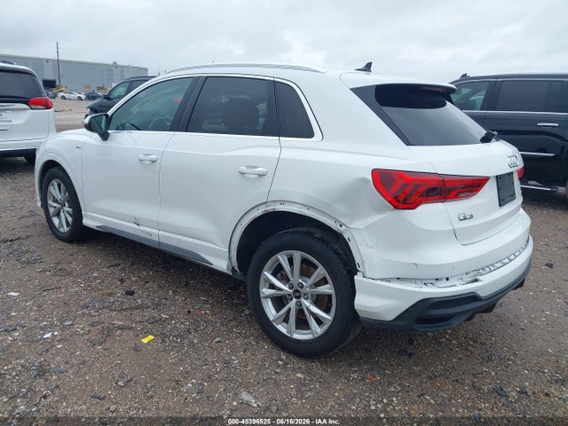 45396525 :رقم المزاد ، WA1DECF32P1055179 vin ، 2023 Audi Q3 Premium 45 Tfsi S Line Quattro Tiptronic مزاد بيع