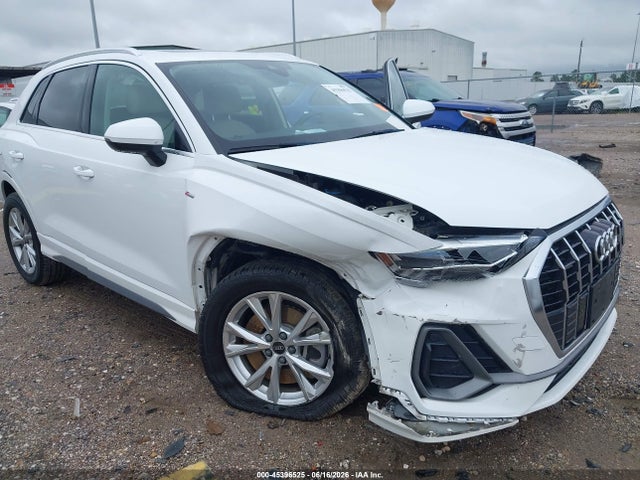 45396525 :رقم المزاد ، WA1DECF32P1055179 vin ، 2023 Audi Q3 Premium 45 Tfsi S Line Quattro Tiptronic مزاد بيع