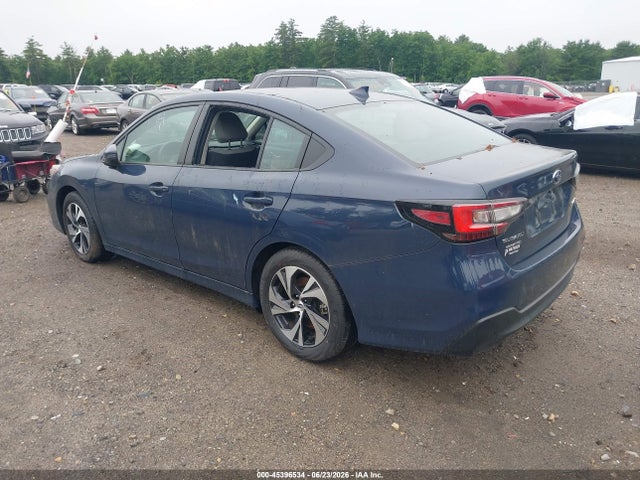 Subaru Legacy Premium 2025 4S3BWAC64S3014210 Image 3