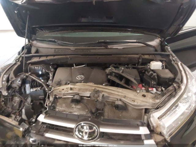 Toyota Highlander Xle 2018 5TDJZRFH4JS843967 Image 10