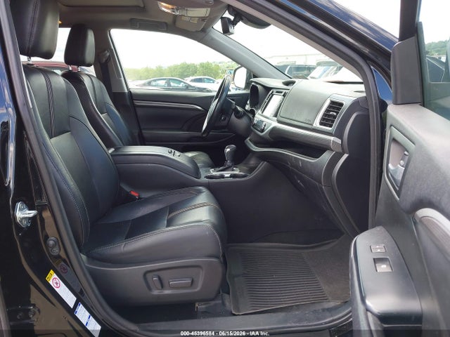 Toyota Highlander Se 2017 5TDJZRFH7HS427373 Image 5