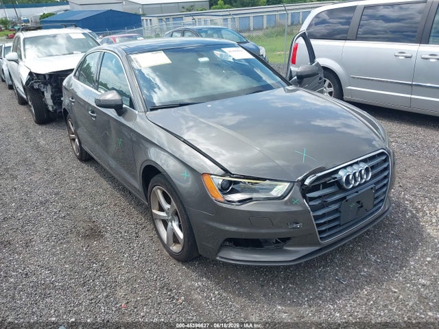 45396627 :رقم المزاد ، WAUACGFF3F1081642 vin ، 2015 Audi A3 1.8t Premium مزاد بيع