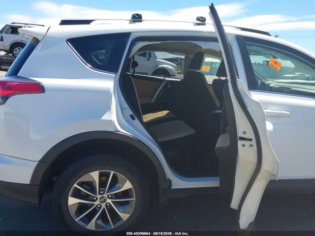 JTMRJREV6GD057609 Toyota Rav4 Hybrid Xle