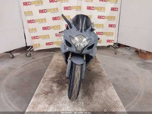 2007 Suzuki Gsx-r600 მანქანა იყიდება აუქციონზე, vin: JS1GN7DA972107682, აუქციონის ნომერი: 45396687