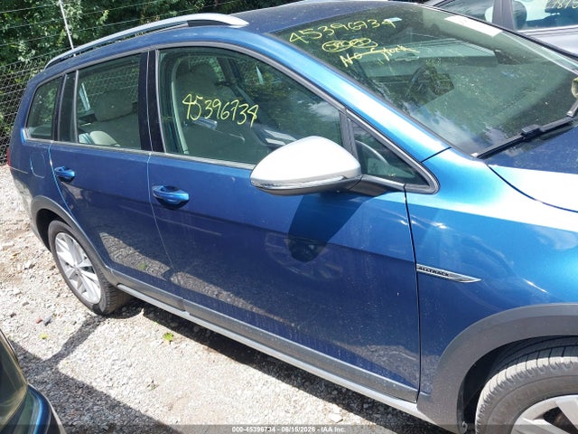 Продажа на аукционе авто 2017 Volkswagen Golf Alltrack Tsi S/tsi Se/tsi Sel, vin: 3VWH17AUXHM517368, номер лота: 45396734