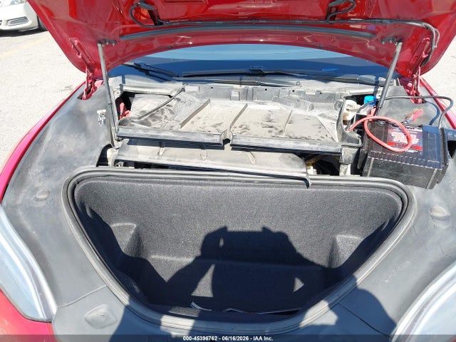 Продажа на аукционе авто 2018 Tesla Model S 100d/75d/p100d, vin: 5YJSA1E26JF245202, номер лота: 45396762