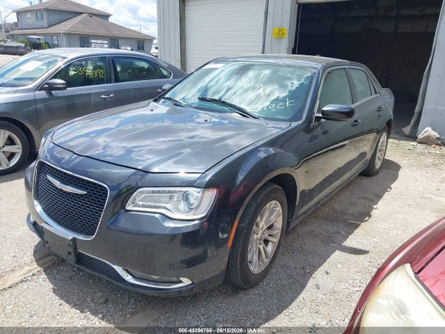 Продаж на аукціоні авто 2017 Chrysler 300 Limited, vin: 2C3CCAAG1HH512223, номер лоту: 45396766
