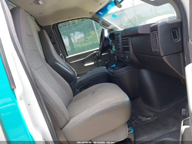 Продажа на аукционе авто 2016 Chevrolet Express Cutaway 3500, vin: 1GB0GRFF7G1141779, номер лота: 45396768