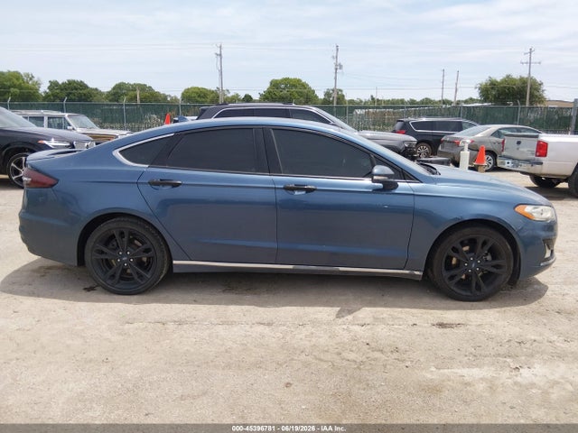 3FA6P0D96KR116486 Ford Fusion Titanium