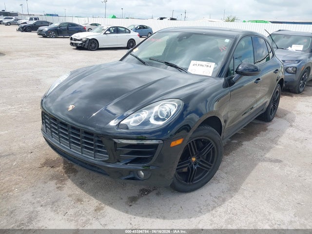 45396784 :رقم المزاد ، WP1AA2A56HLB82030 vin ، 2017 Porsche Macan مزاد بيع