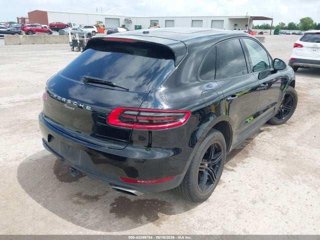 45396784 :رقم المزاد ، WP1AA2A56HLB82030 vin ، 2017 Porsche Macan مزاد بيع