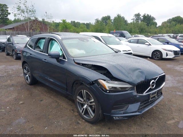 45396792 :رقم المزاد ، YV4102RKXM1877340 vin ، 2021 Volvo Xc60 T5 Momentum مزاد بيع