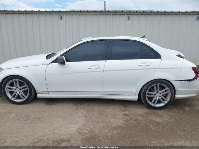 45396806 :رقم المزاد ، WDDGF4HB4ER307819 vin ، 2014 Mercedes-benz C 250 Sport مزاد بيع