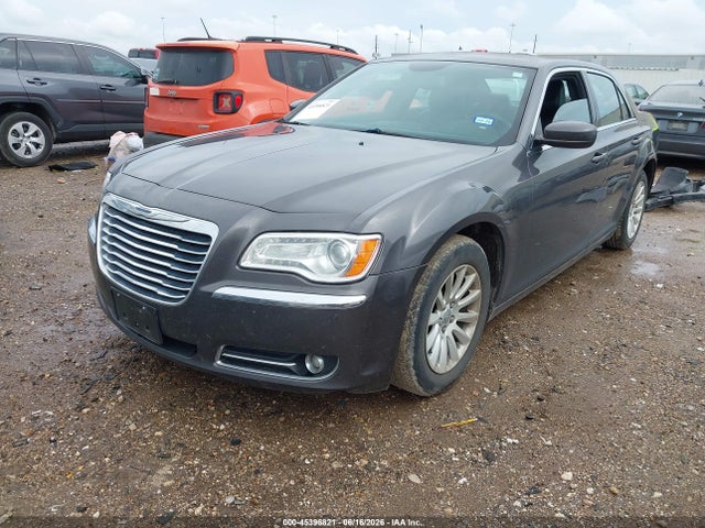 2014 Chrysler 300 მანქანა იყიდება აუქციონზე, vin: 2C3CCAAG2EH214310, აუქციონის ნომერი: 45396821