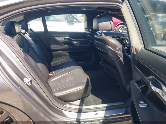 BMW 740I 2016 WBA7E2C57GG547607 Image 8