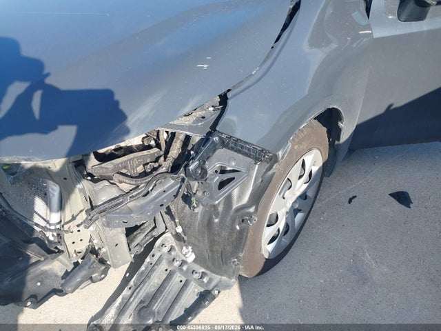5YFB4MDE9SP260089 Toyota COROLLA LE