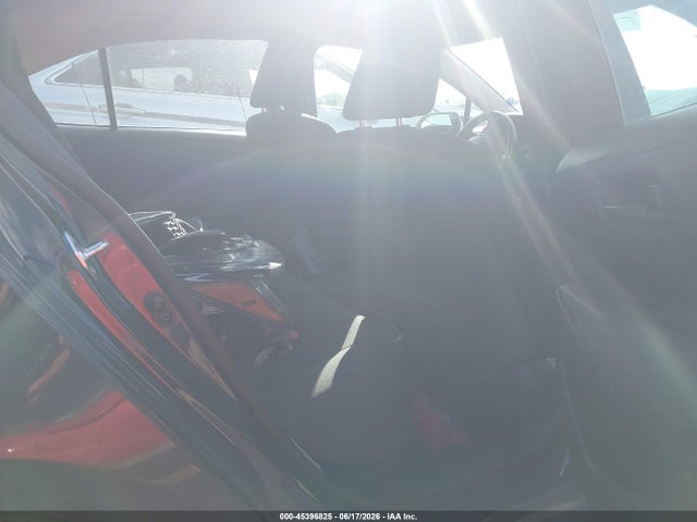 5YFB4MDE9SP260089 Toyota COROLLA LE