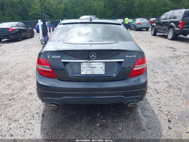 45396843 :رقم المزاد ، WDDGF8BB0CA697197 vin ، 2012 Mercedes-benz C 300 Sport 4matic مزاد بيع