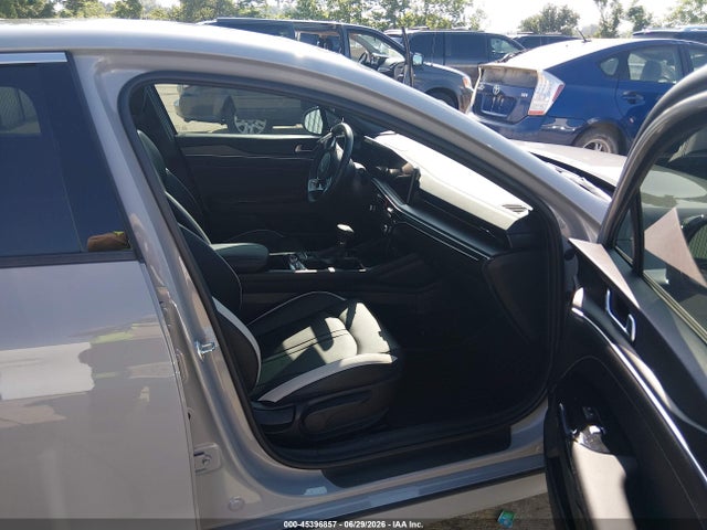 Продаж на аукціоні авто 2025 Kia K5 Gt-line, vin: KNAG64J78S5388677, номер лоту: 45396857