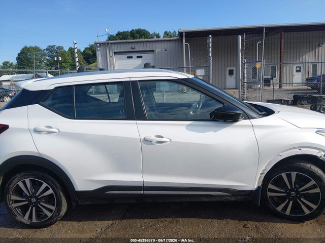 2020 Nissan Kicks Sr Xtronic Cvt მანქანა იყიდება აუქციონზე, vin: 3N1CP5DVXLL478562, აუქციონის ნომერი: 45396879