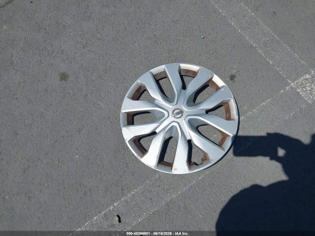 KNMAT2MV4GP688339 Nissan Rogue S/sl/sv