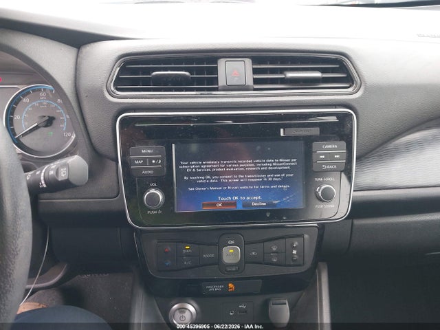 Nissan LEAF SV 2018 1N4AZ1CP0JC308963 Image 14