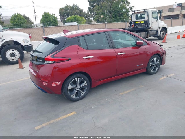 Nissan LEAF SV 2018 1N4AZ1CP0JC308963 Image 4
