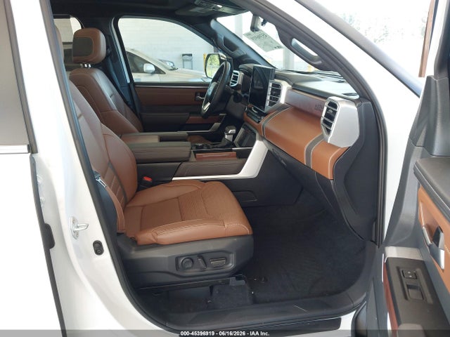 Продажа на аукционе авто 2024 Toyota Tundra Hybrid 1794 Edition 4wd, vin: 5TFMC5ECXRX007714, номер лота: 45396919